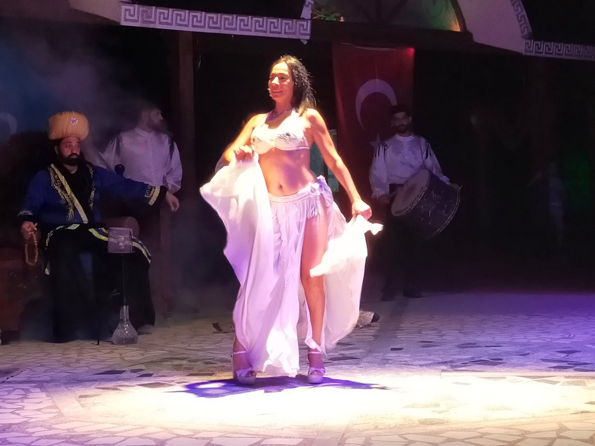 Marmaris Turkish night show with traditional performance